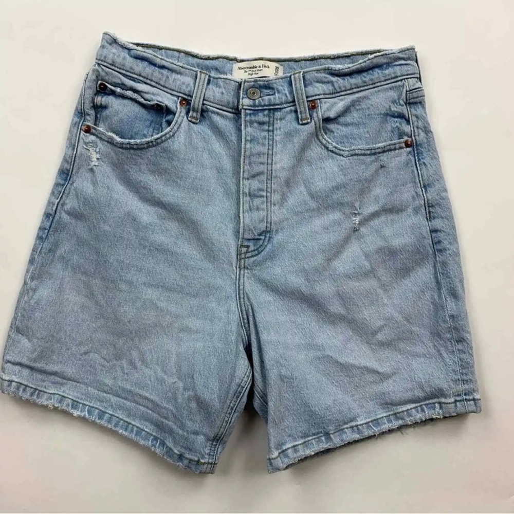 Abercrombie & Fitch The 7” Dad Short High Rise Denim Shorts Size 30